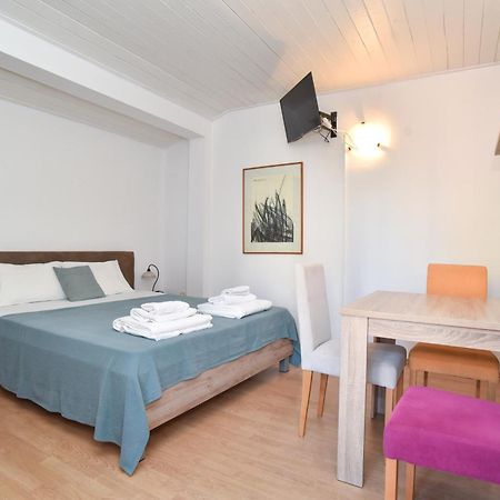 Apartments Milos Kaladjurdjevic บุดวา ภายนอก รูปภาพ