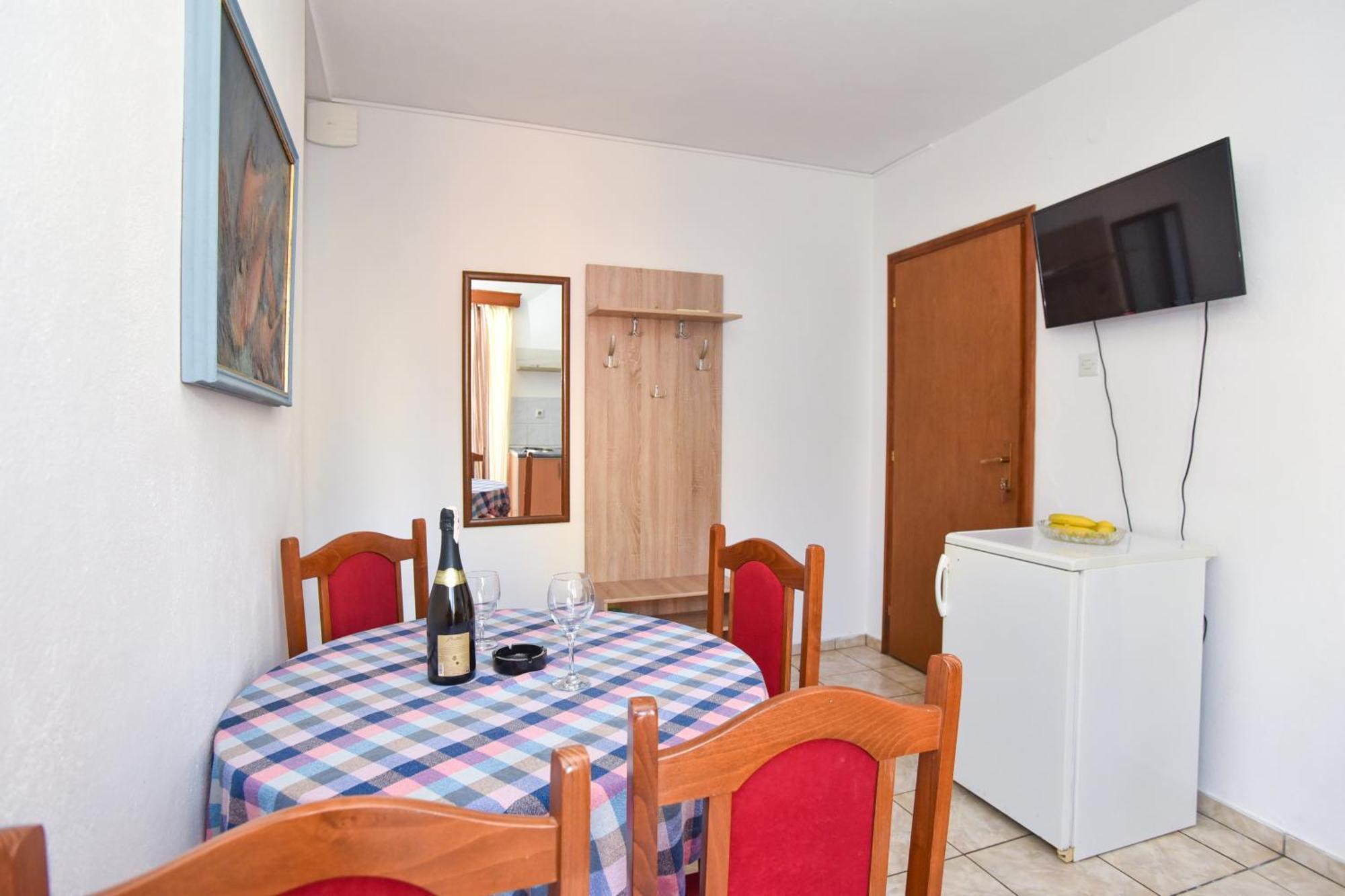 Apartments Milos Kaladjurdjevic บุดวา ภายนอก รูปภาพ