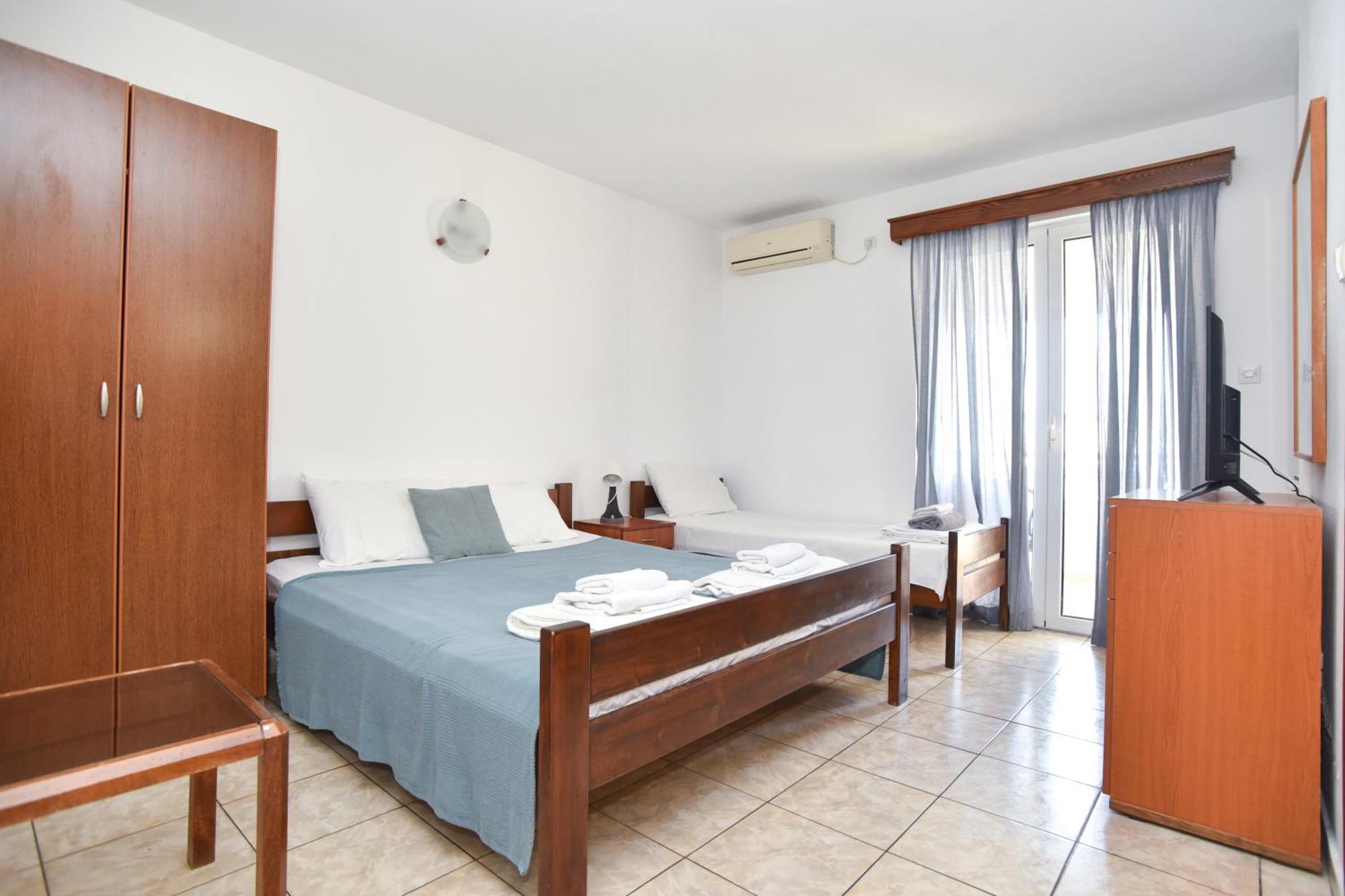 Apartments Milos Kaladjurdjevic บุดวา ภายนอก รูปภาพ