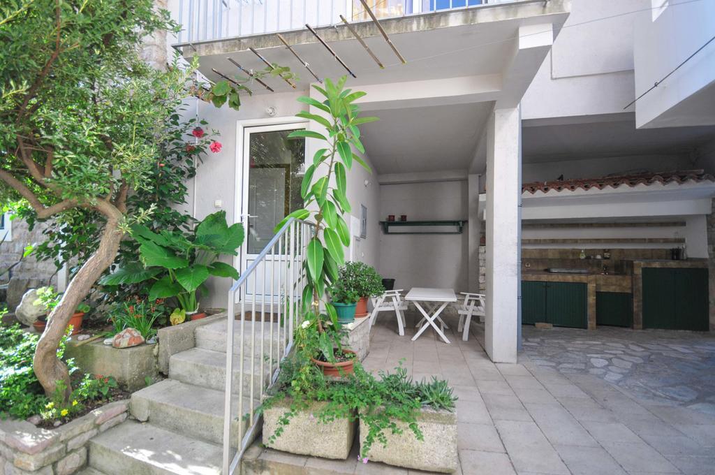 Apartments Milos Kaladjurdjevic บุดวา ภายนอก รูปภาพ